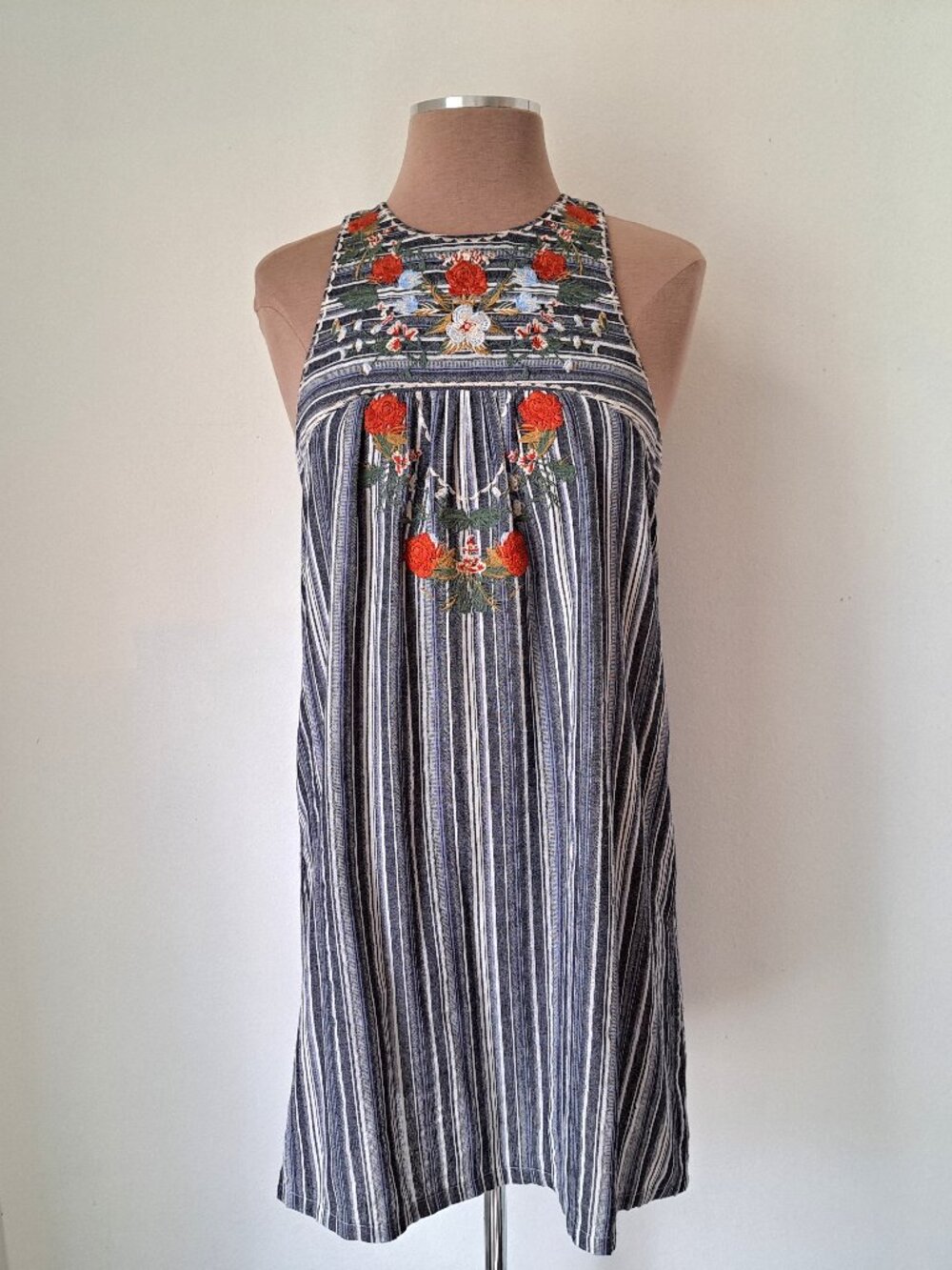THML Women's Boho Dress Ebroidered/Stripes Size M Blue/White